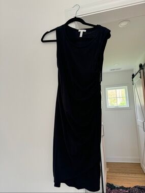 Leith Black Sleeveless Midi Dress